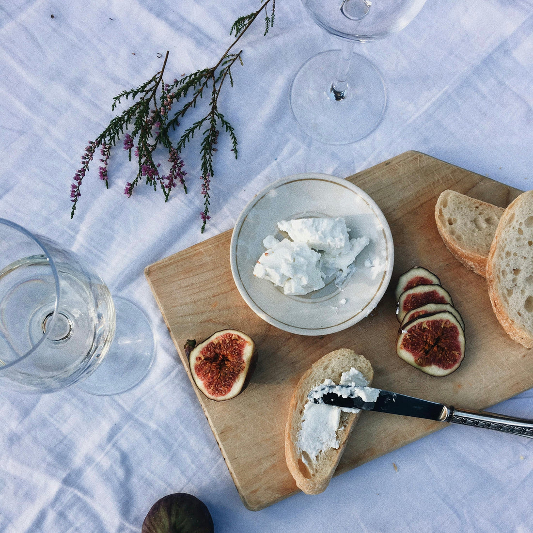 a guide to creating a cozy winter tasting night