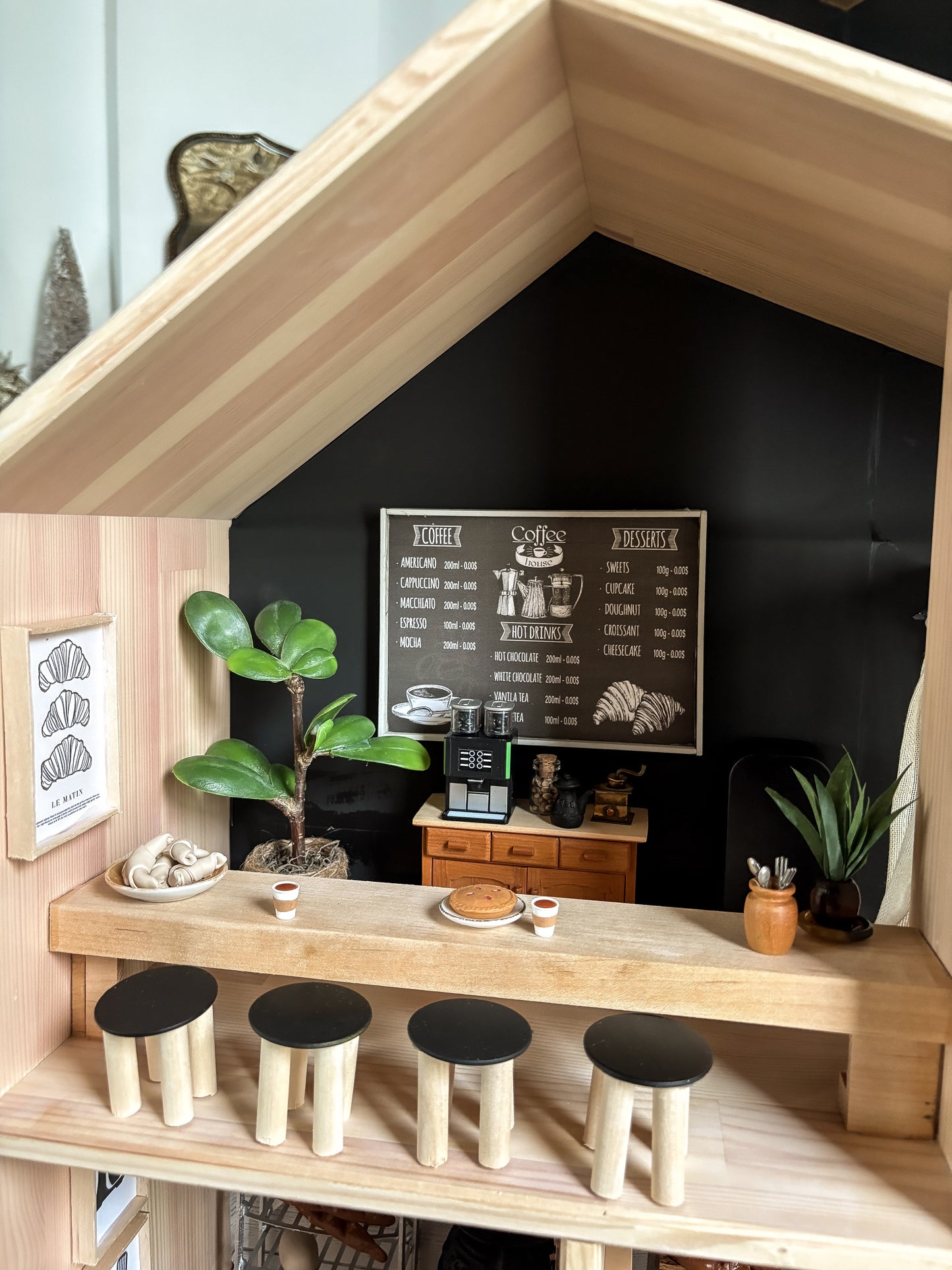 the little grey bakery café