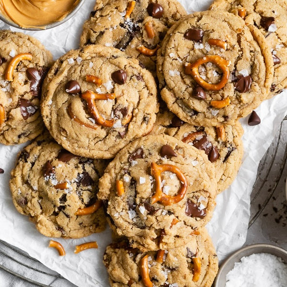 peanut butter pretzel cookies