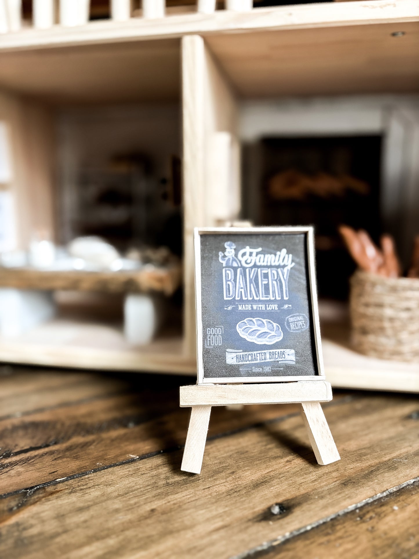 the little grey bakery café