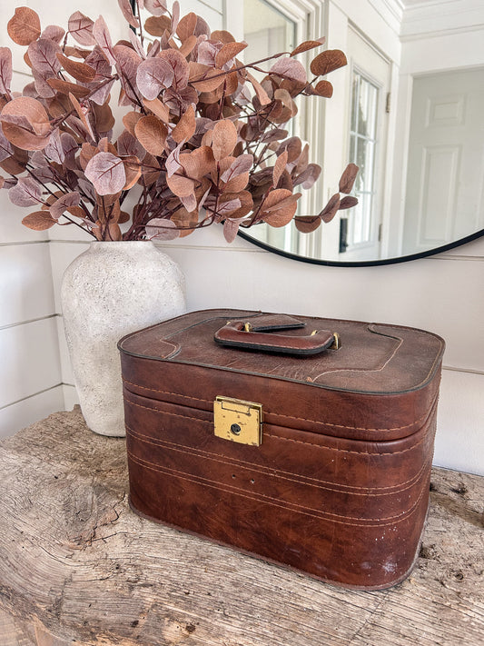 vintage travel case